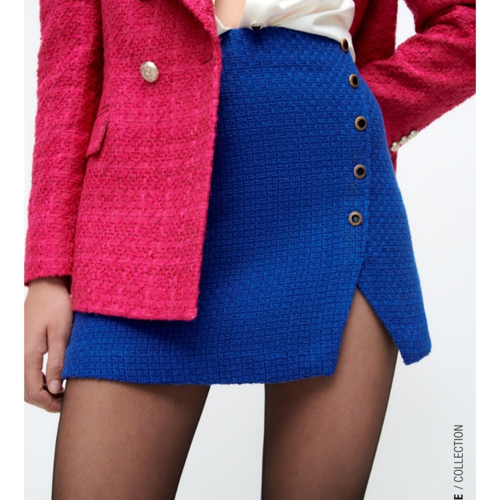 Textured weave mini skirt